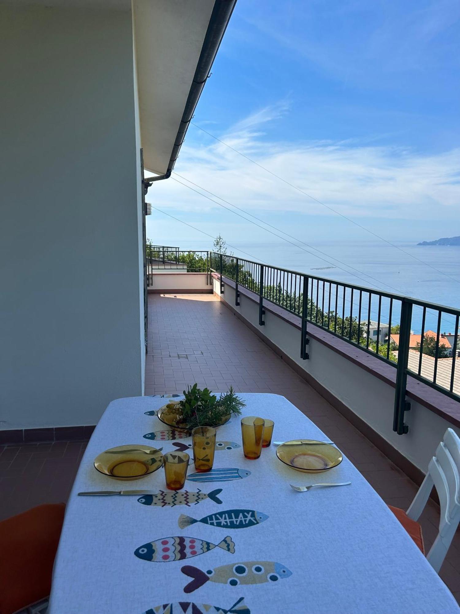 Appartement Beautiful Tigullio à Lavagna Extérieur photo